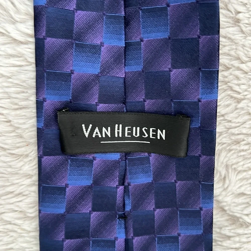 Van Heusen Silk Tie